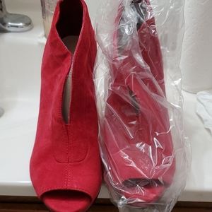 Worn once red ankle peep toe boots